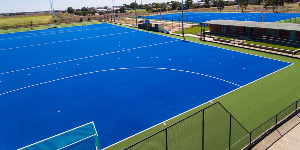 Use of synthetic turf and its applications